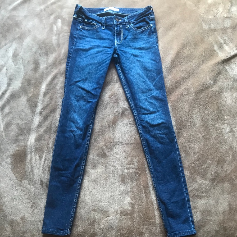 NEW HOLLISTER JEANS